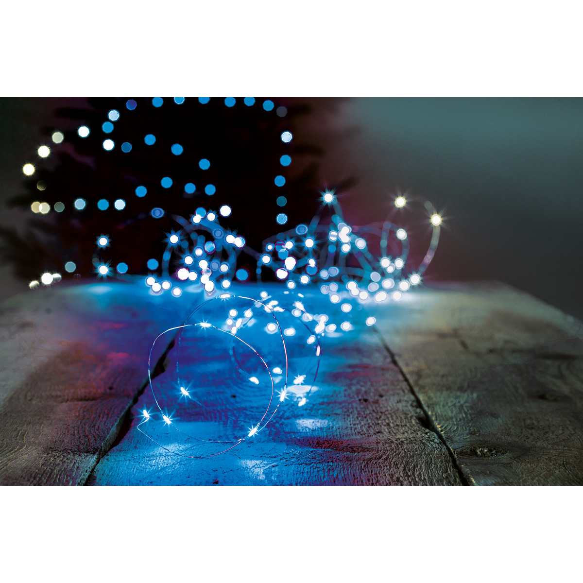 Guirlande lumineuse d'intérieur Copper 40 MicroLED Bleu sur 3.90 mètres -  Guirlandes lumineuses pour intérieur - Décomania